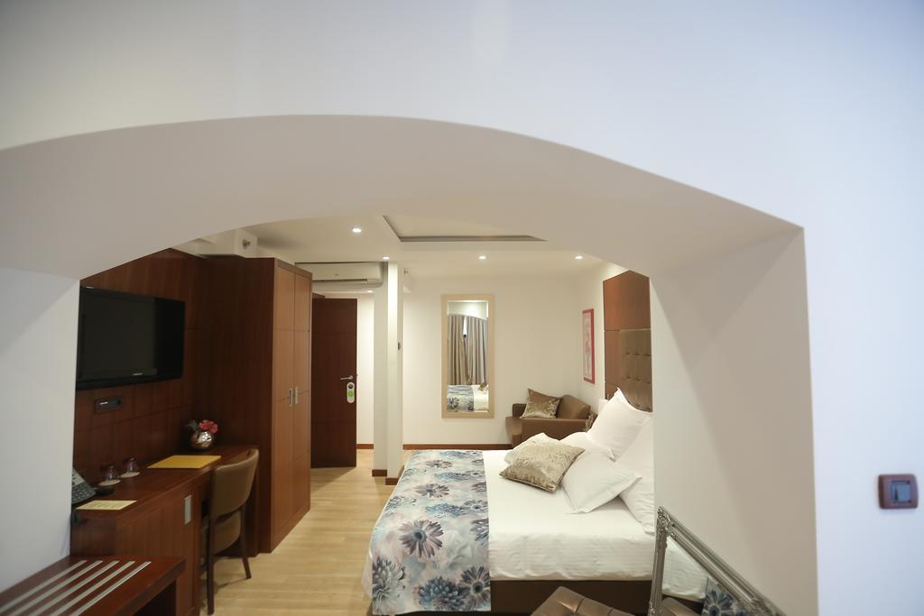 פורץ Boutique Hotel Mauro מראה חיצוני תמונה