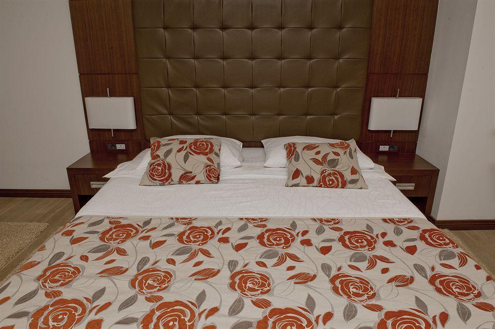 פורץ Boutique Hotel Mauro מראה חיצוני תמונה