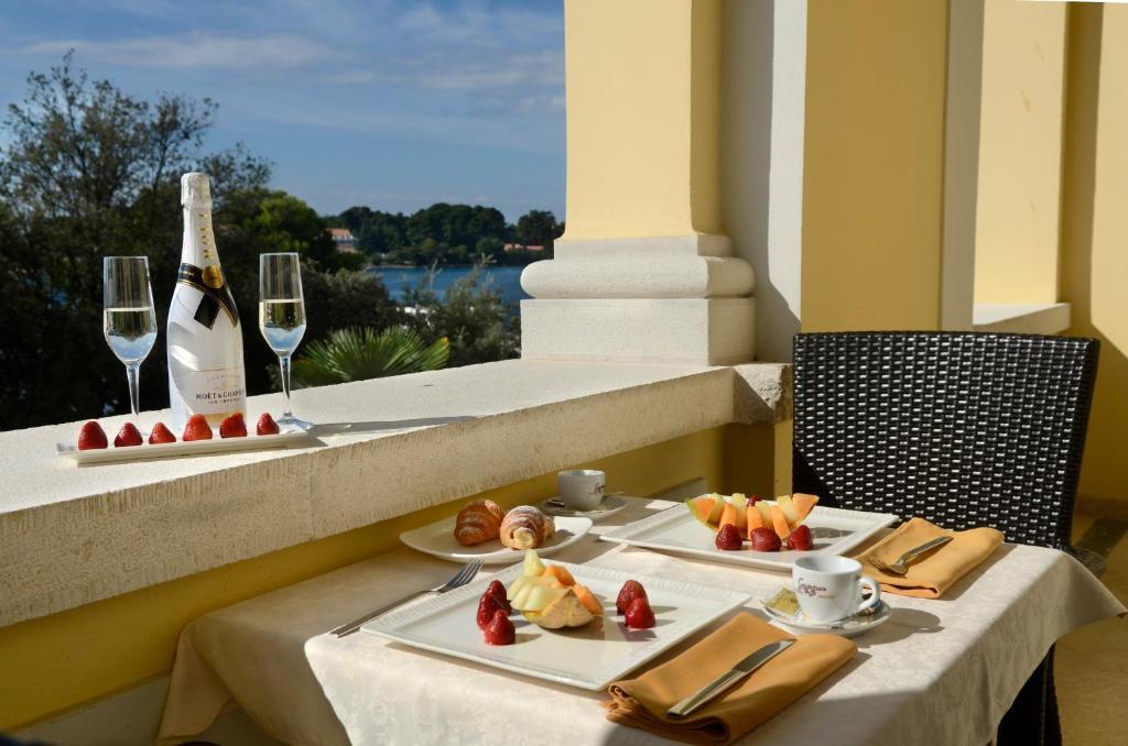 פורץ Boutique Hotel Mauro מראה חיצוני תמונה